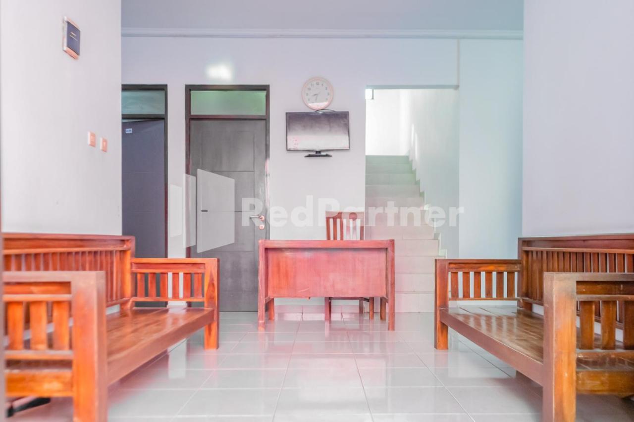 Oyo 2770 Zleepy Khazri Hotel Bogor