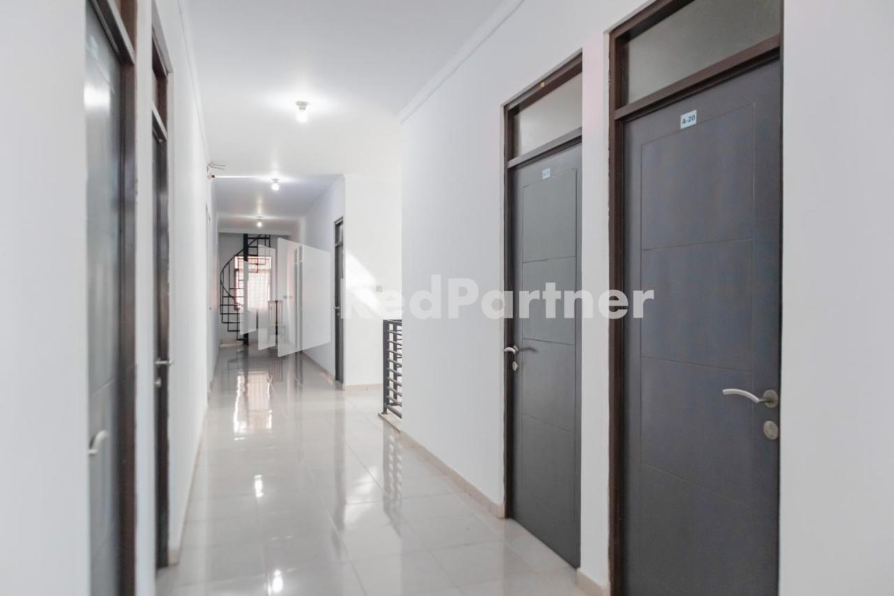 Oyo 2770 Zleepy Khazri Hotel